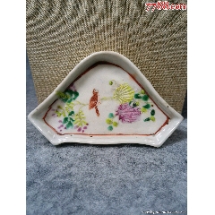 晚清粉彩花鳥盤品相如圖僅窯里帶的一處窯縫余完整尺寸13.5cm*8.5cm