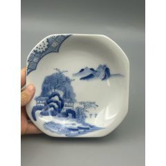 手繪青花山水涼亭紋老瓷盤，一枚