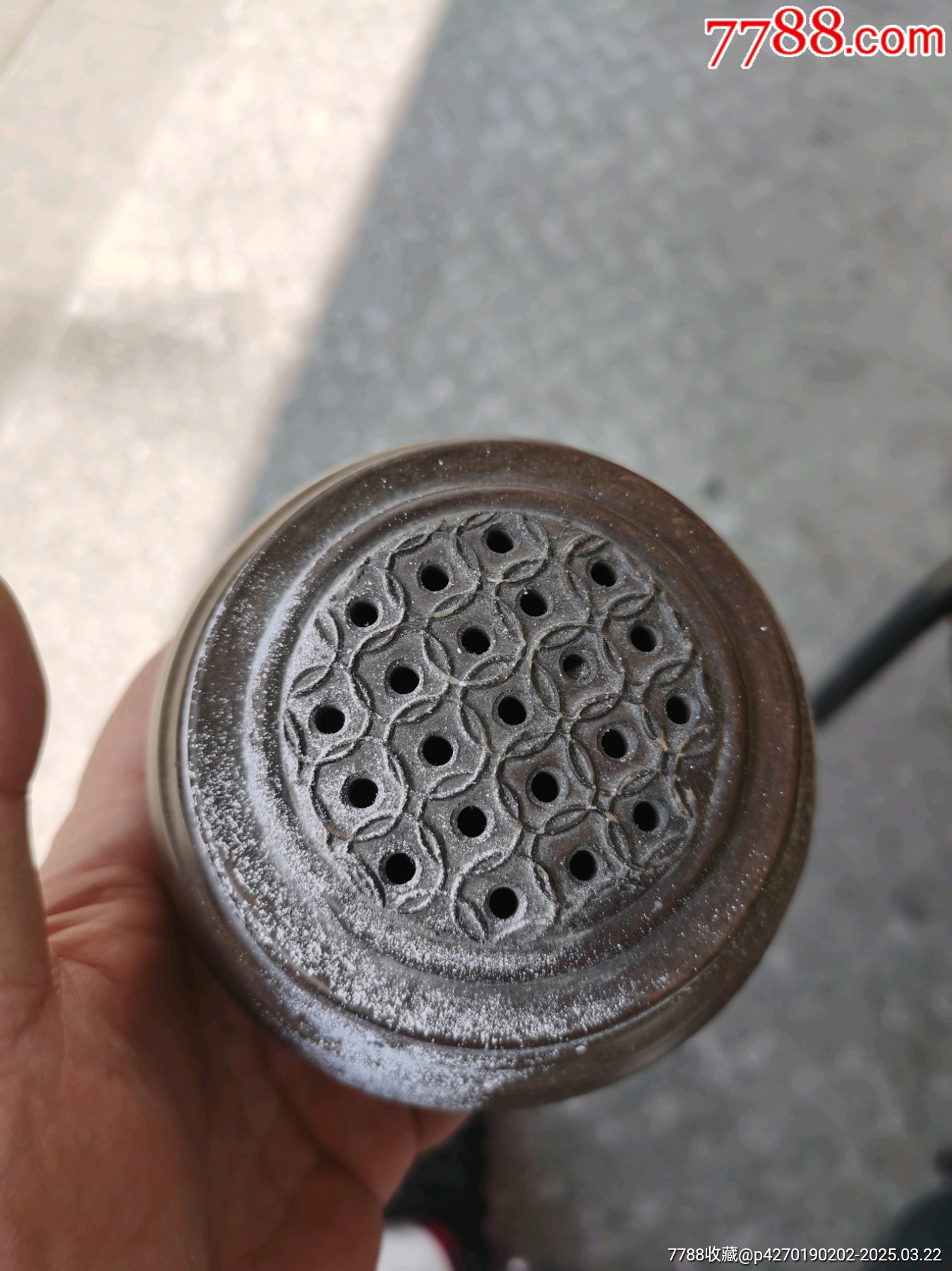 蛐蛐罐品相如图