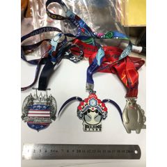 咕咚北京馬拉松獎牌、咕咚跨年線上馬拉松獎牌、咕咚美國馬拉松獎牌