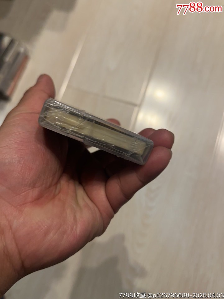 莫文蔚部分有霉水泡無(wú)法聽(tīng)粘連破損情況_價(jià)格37元【小哈魚(yú)磁帶小店】_第11張_