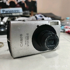 佳能IXUS860相機(jī)復(fù)古CCD佳能2000W像素網(wǎng)紅卡片機(jī)