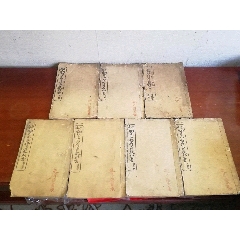 清代課本《最新修身教科書》七冊，左文右圖，一頁文字，配圖一幅。