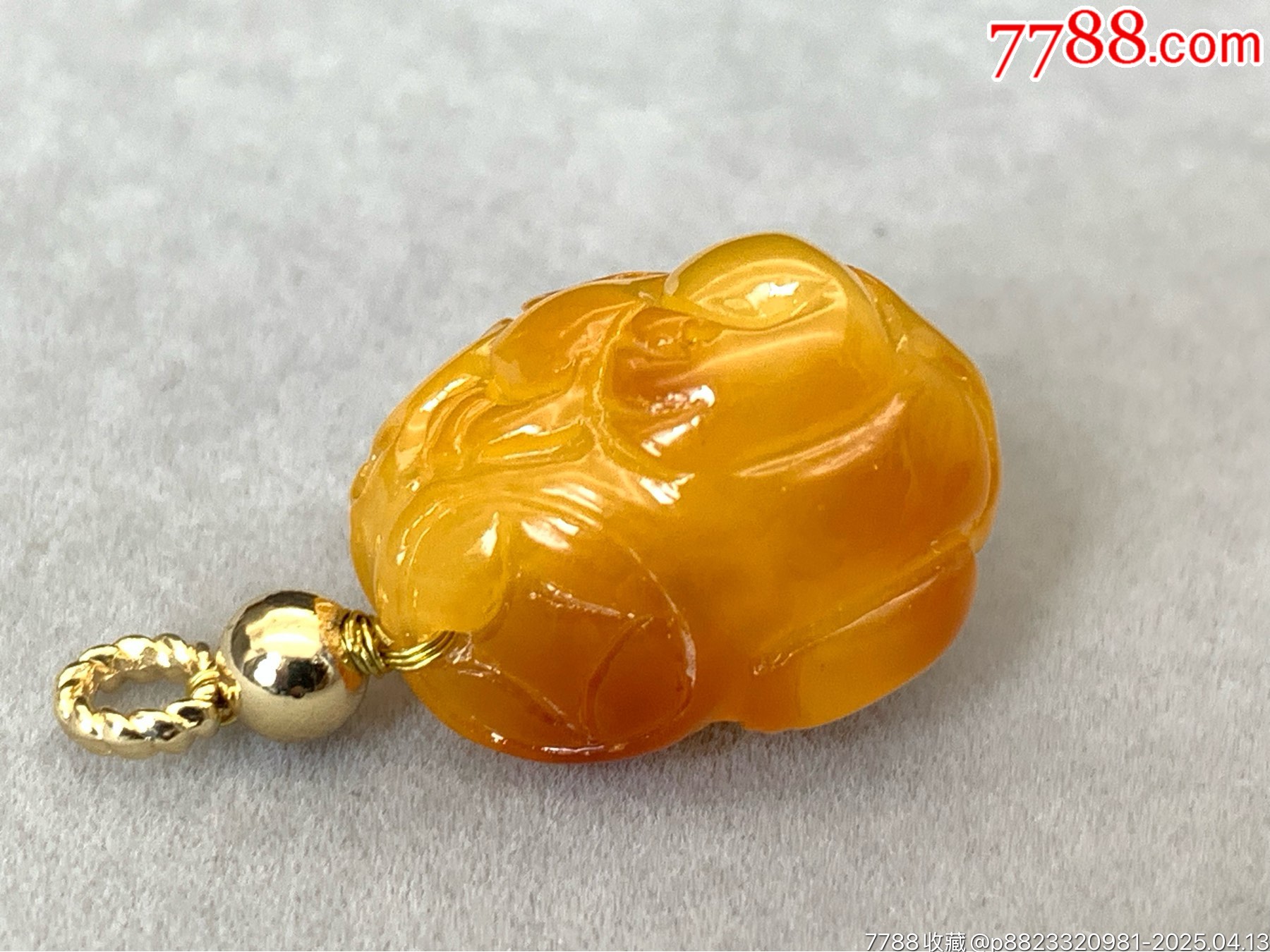 純天然蜜蠟雞油黃帶皮色貔貅_價格73元_第1張_
