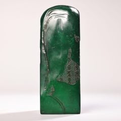 珍品旧藏下乡收极品寿山石绿田黄料雕刻印章雕工精湛款式精美重 珍品旧藏下乡收极品寿山石绿田黄料雕刻印章雕工精湛款式精美重