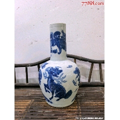 回流青花麒麟瑞獸瓶青花發(fā)色沉穩(wěn)六字底款_