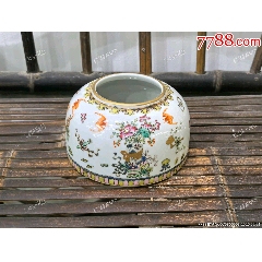 清“大清嘉慶年制”款粉彩八寶福壽紋水盂_