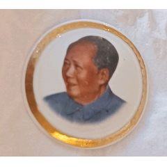 凹凸感寬金邊毛主席彩色瓷章