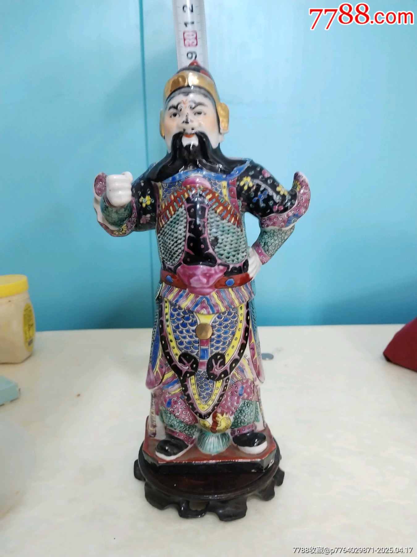 粉彩周倉瓷塑_價格3999元_第1張_