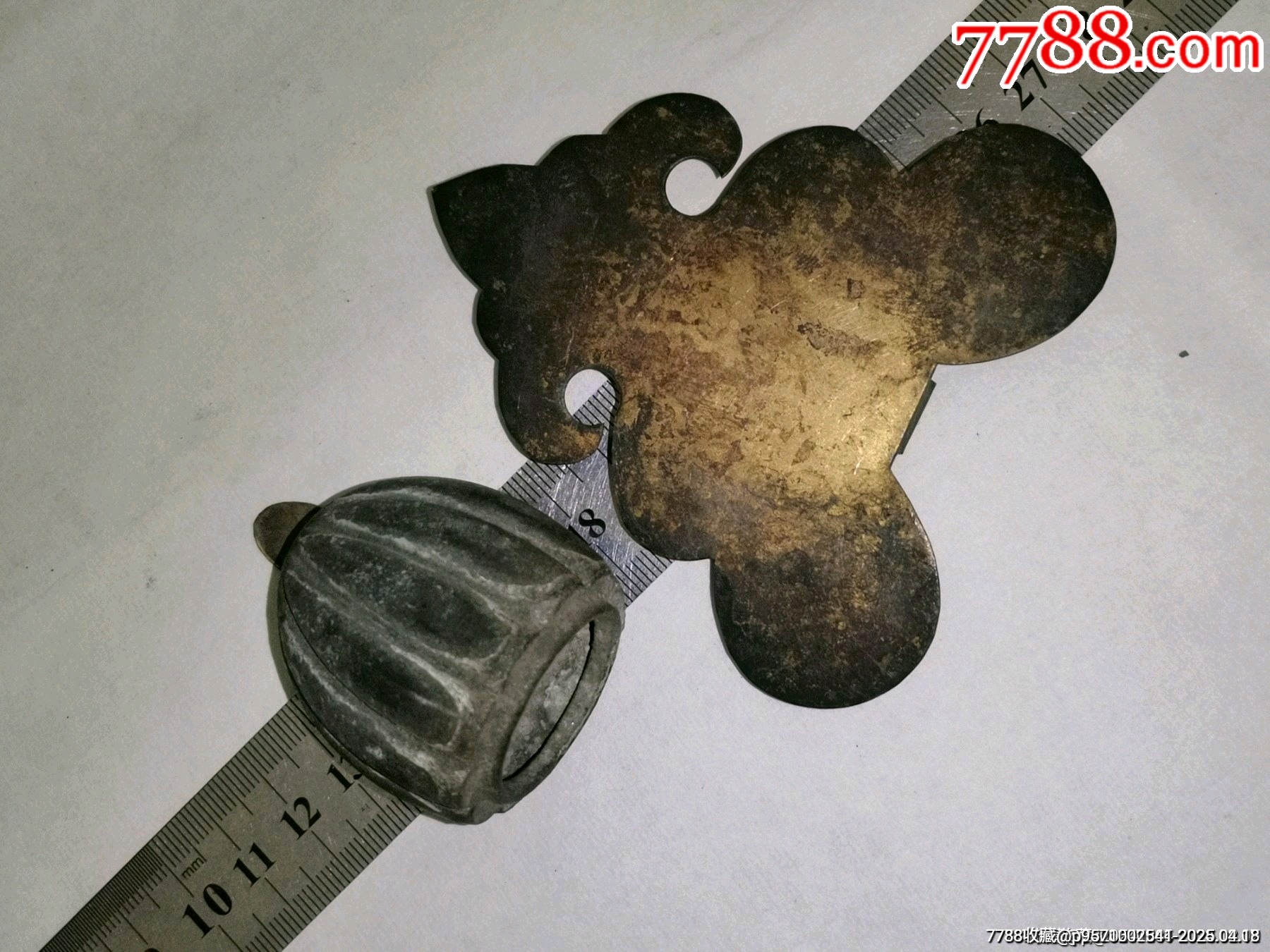 罕見的清代瓜棱型銅鳥食罐（造型漂亮，包槳老到）_價格999元_第6張_