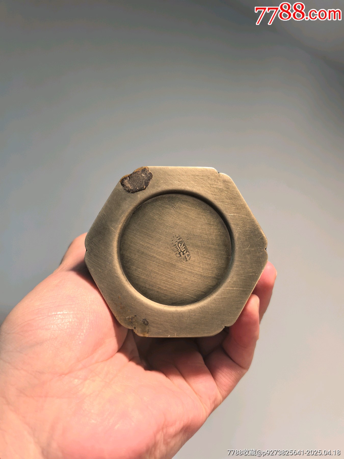 白銅鑲紫銅福娃圖六角筆筒文房用具_(dá)價(jià)格216元【蘭馨堂古玩收藏藝術(shù)】_第2張_