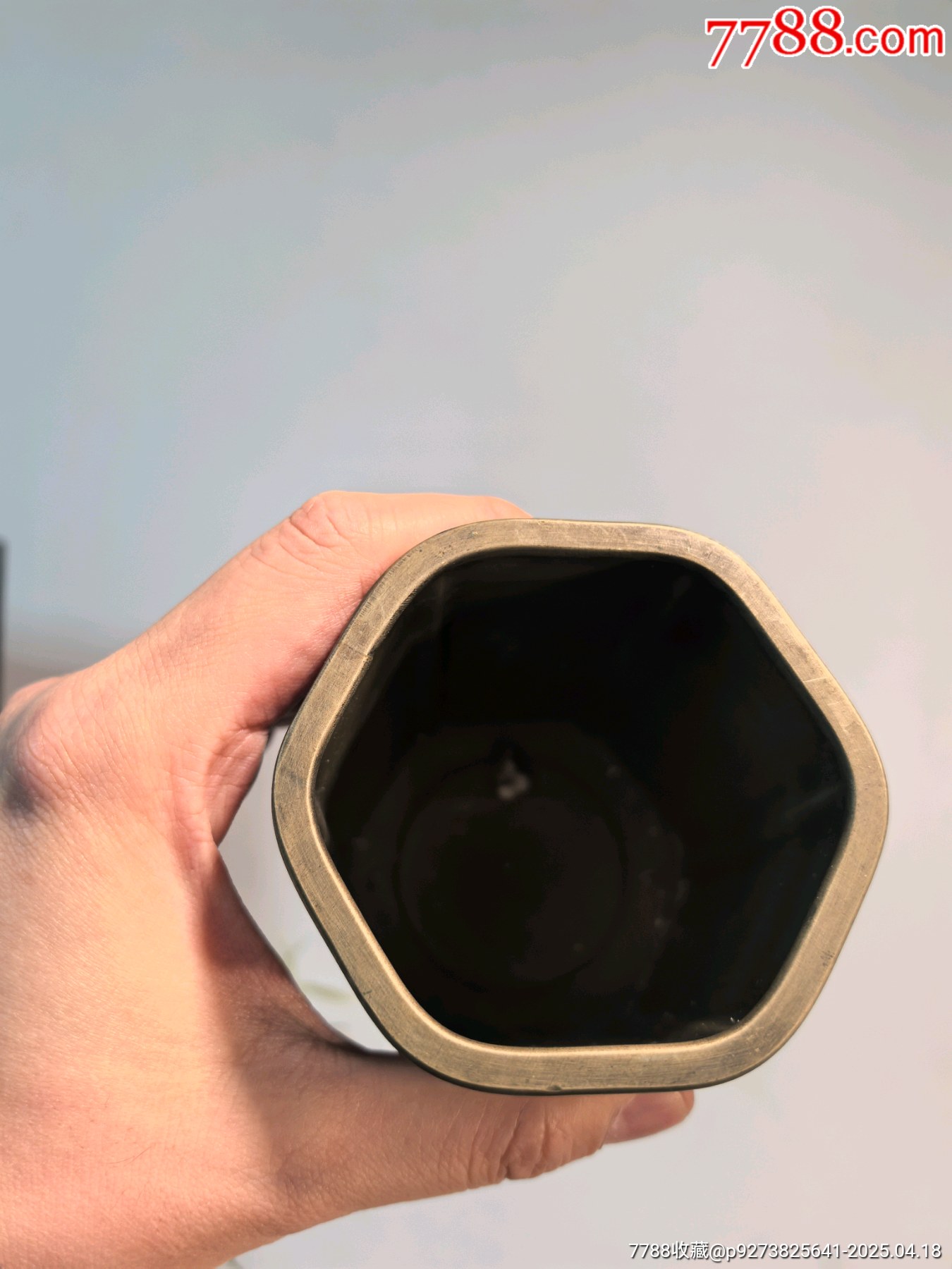 白銅鑲紫銅福娃圖六角筆筒文房用具_(dá)價(jià)格216元【蘭馨堂古玩收藏藝術(shù)】_第3張_