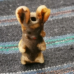 琉璃飾品兔寶寶_