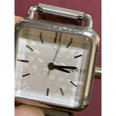 95所有手表都當(dāng)配件7568.