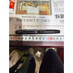 老鋼筆、國外的、本人不認識、懂的朋友自己看清拍