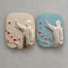 經(jīng)典招手梅花一對(duì)（6.2cm）(zc41110757)