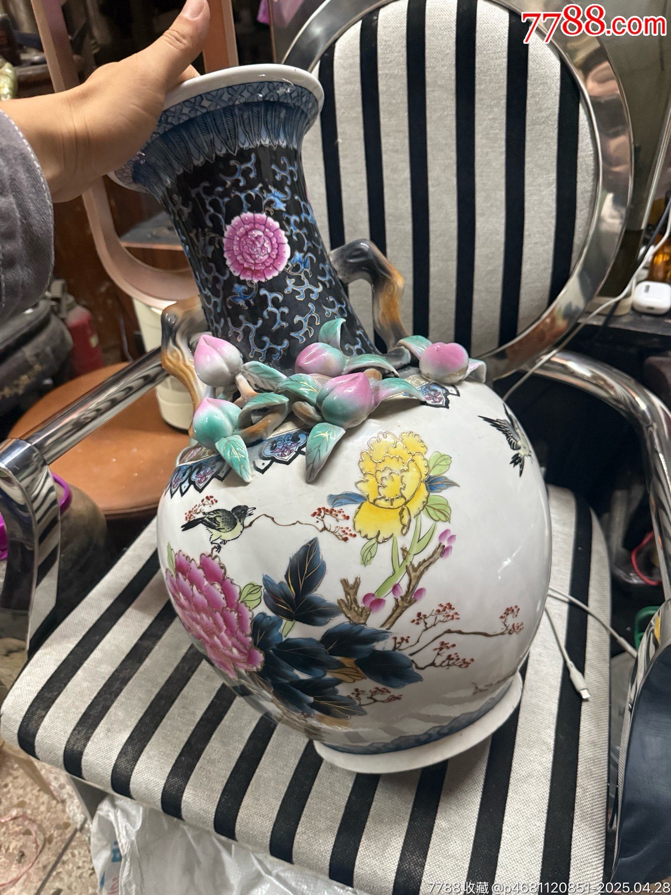 老彩繪描金堆塑壽桃花鳥(niǎo)天球瓶，完整，工藝精美，如圖所見(jiàn)發(fā)貨_價(jià)格39元_第8張_