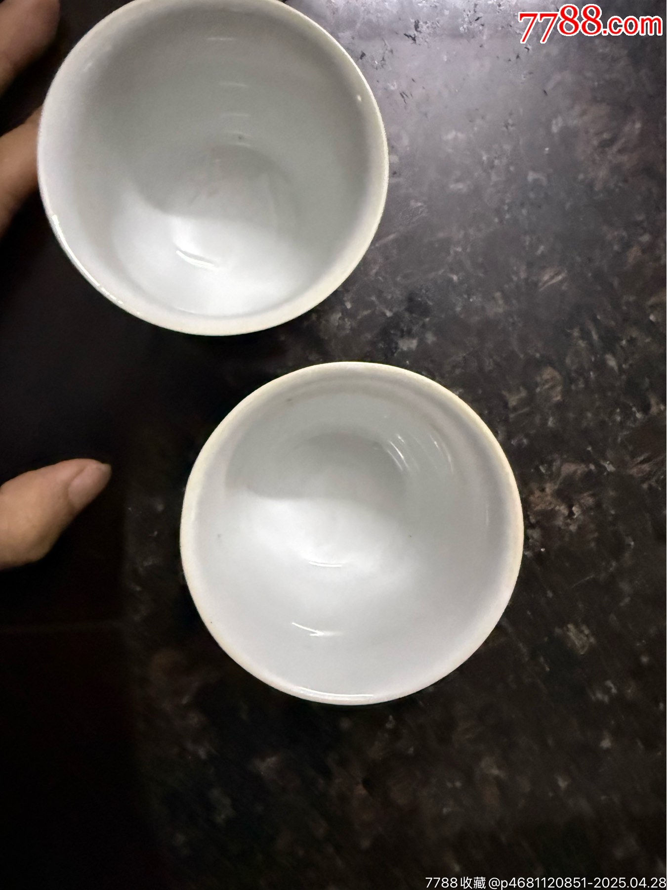 早期老景德鎮(zhèn)手繪人物主人杯一對(duì)，畫功精湛，完整_價(jià)格58元_第3張_