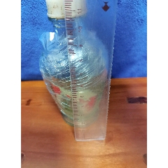 八十年代老酒瓶，五糧液酒版。