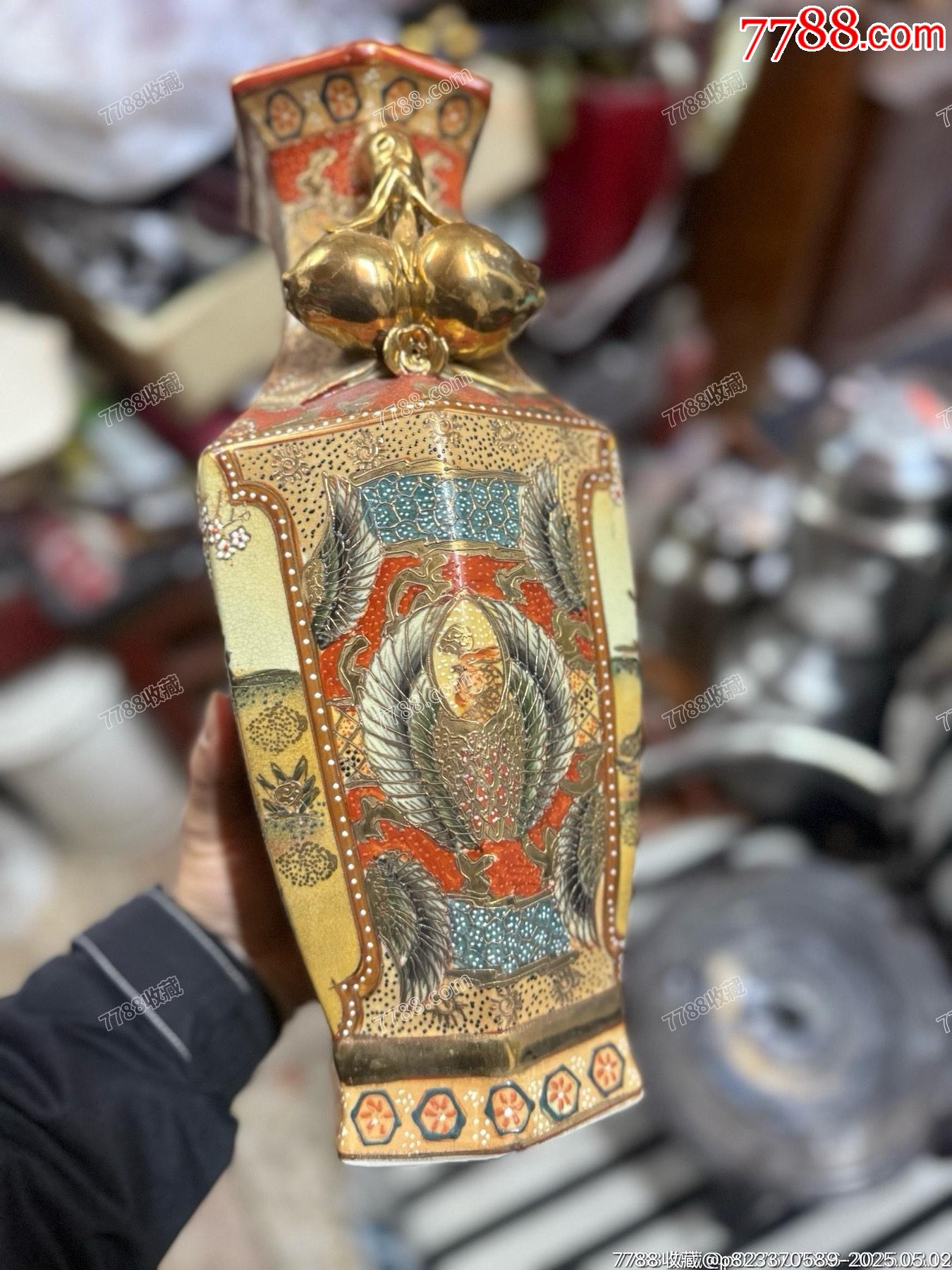 1996年的老彩繪描金人物童子壽桃雙耳六方瓶，精工細(xì)作，滿工滿彩描金_價(jià)格39元_第2張_