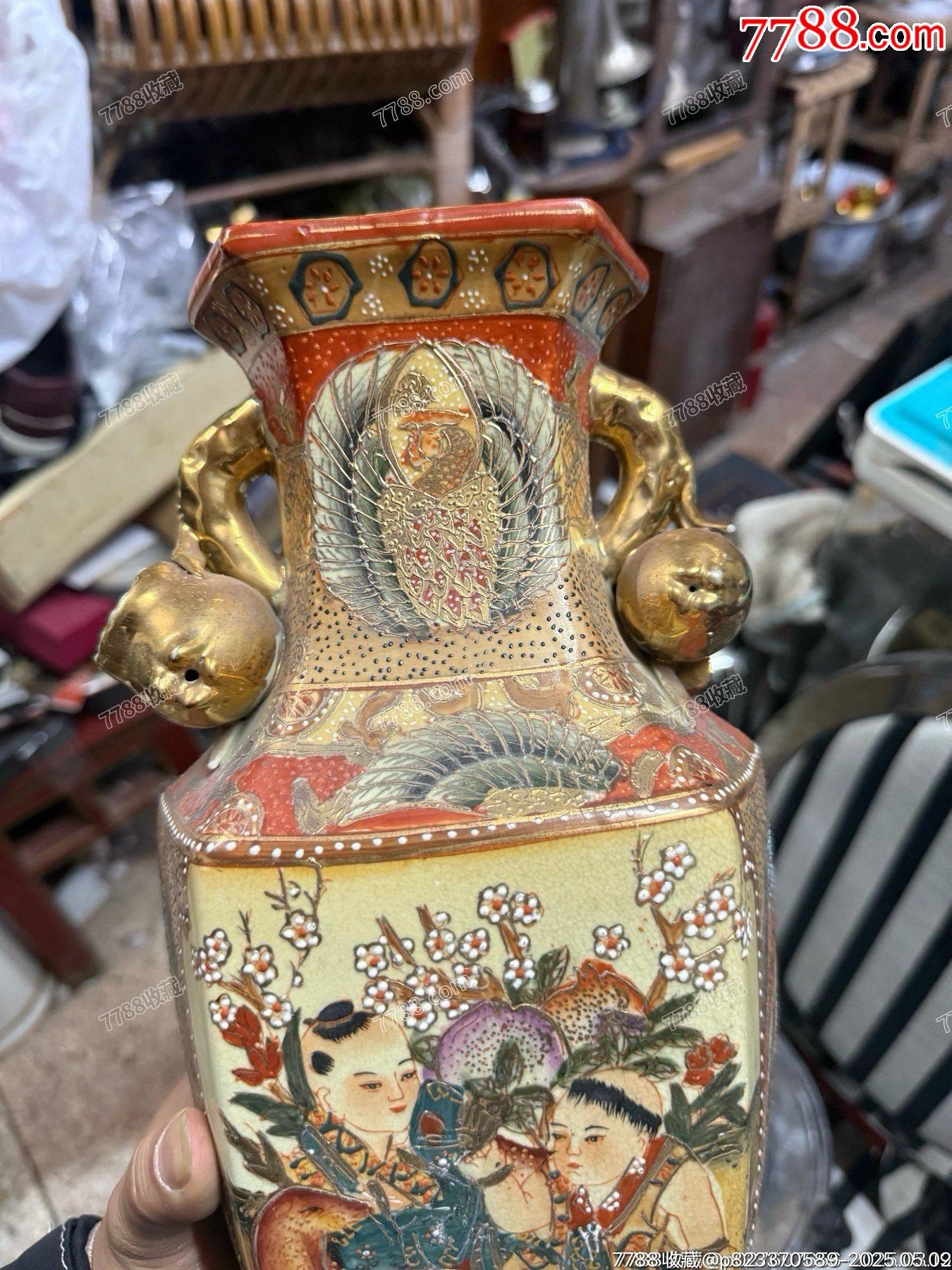 1996年的老彩繪描金人物童子壽桃雙耳六方瓶，精工細(xì)作，滿工滿彩描金_價(jià)格39元_第3張_