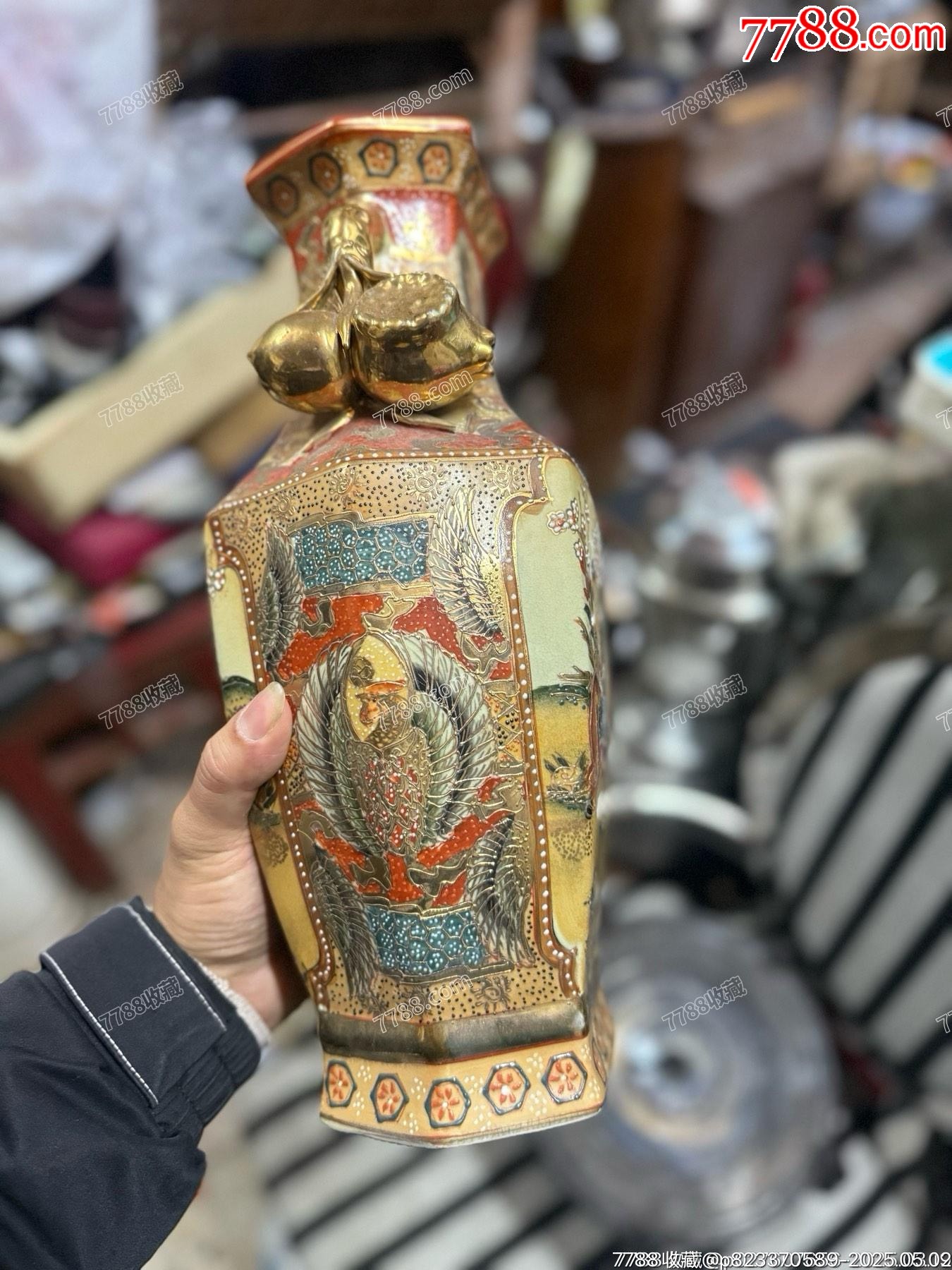 1996年的老彩繪描金人物童子壽桃雙耳六方瓶，精工細(xì)作，滿工滿彩描金_價(jià)格39元_第8張_