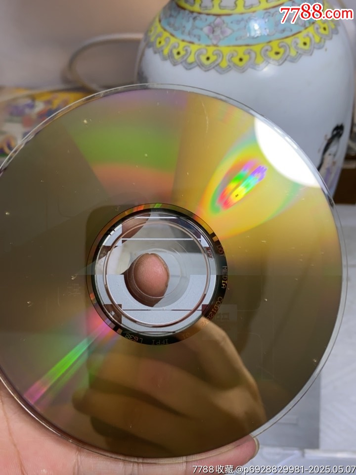 娛樂經(jīng)典.輝煌再現(xiàn)。2CD。92新_價(jià)格50元_第7張_