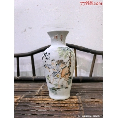 “漁樵耕讀”淺絳彩尺瓶_