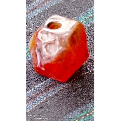 千年瑪瑙八棱十二面珠子_