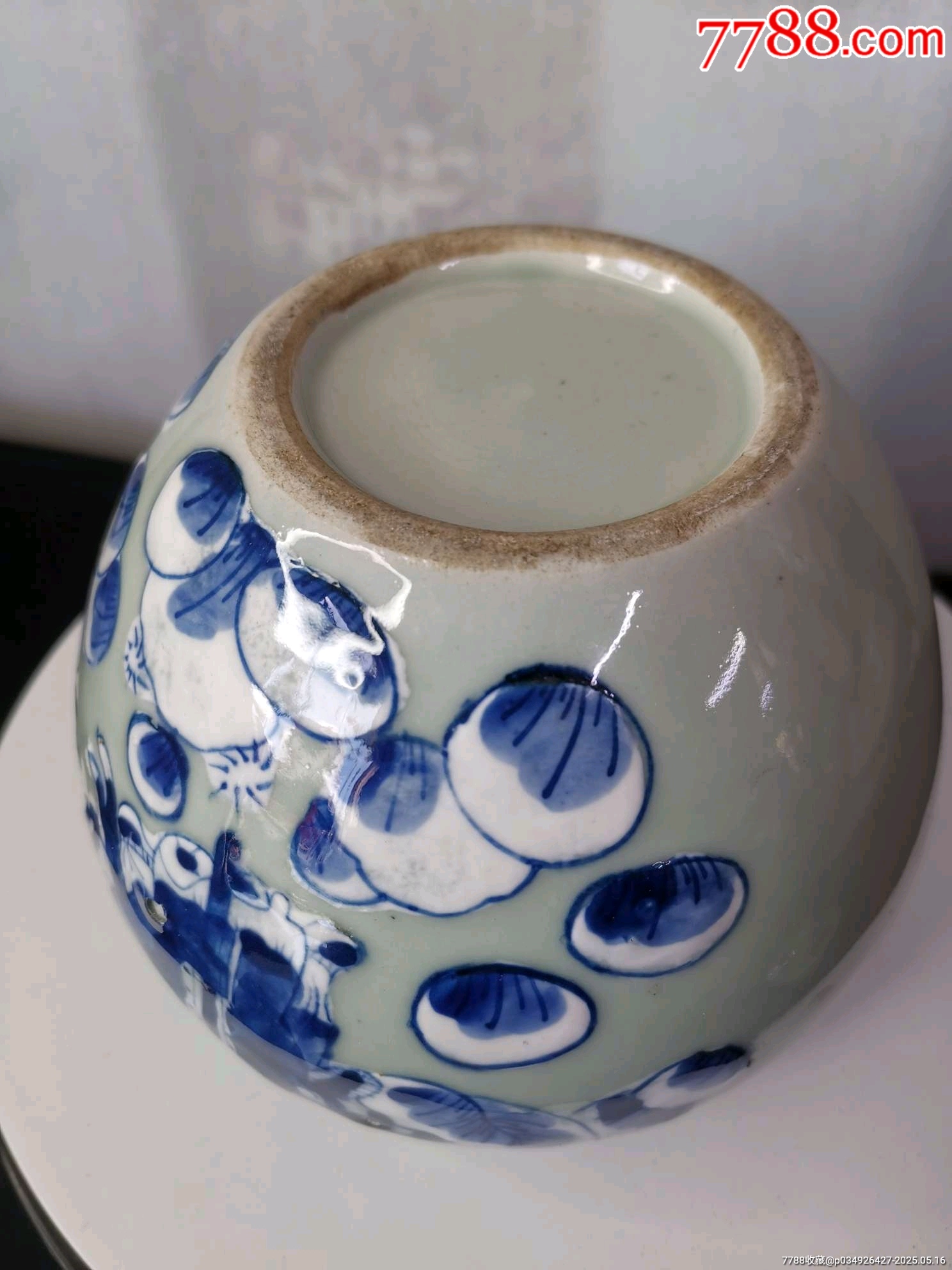 晚清豆青地青花人物故事圖蓋罐_價(jià)格547元_第7張_