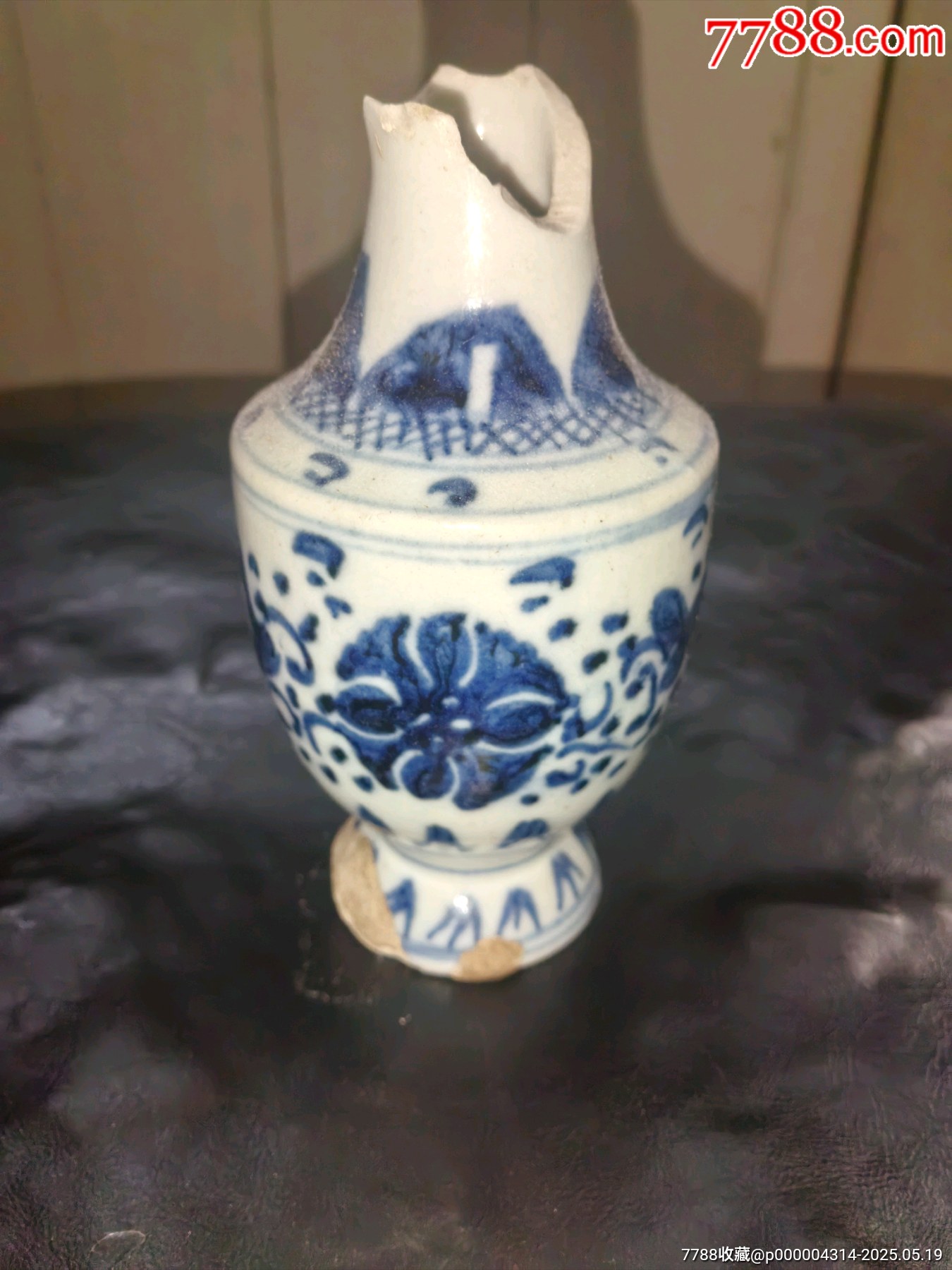老青花瓷殘器有可能是蘇料但不確定？當(dāng)個(gè)標(biāo)本不錯(cuò)！_價(jià)格188元_第1張_