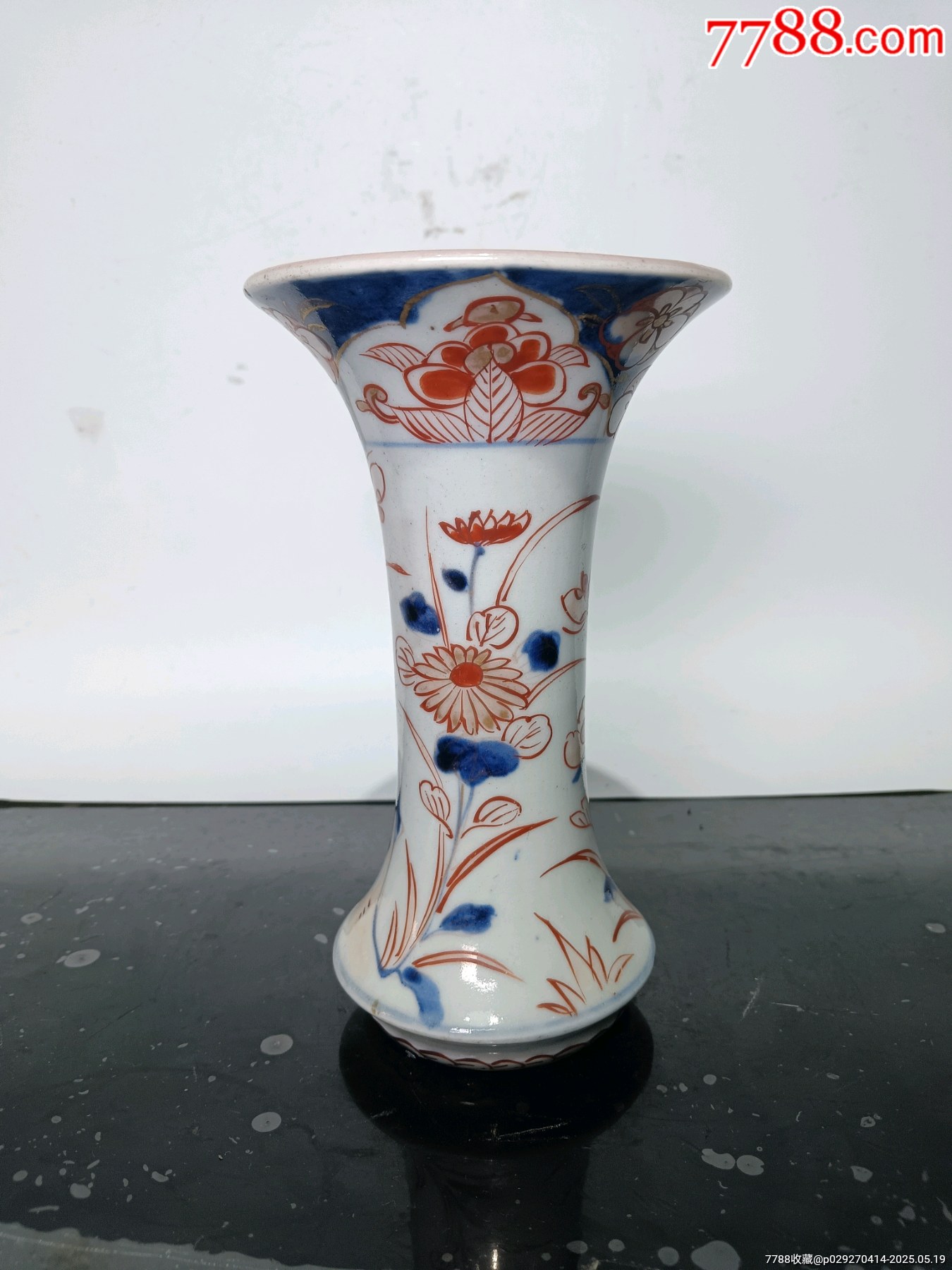 全美品清康熙青花礬紅蝶戀花紋花孤_價(jià)格1875元_第1張_