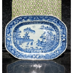 （全品）清三代乾隆細(xì)路青花山水亭臺樓閣垂釣圖大盤尺寸:長29x20.8cm