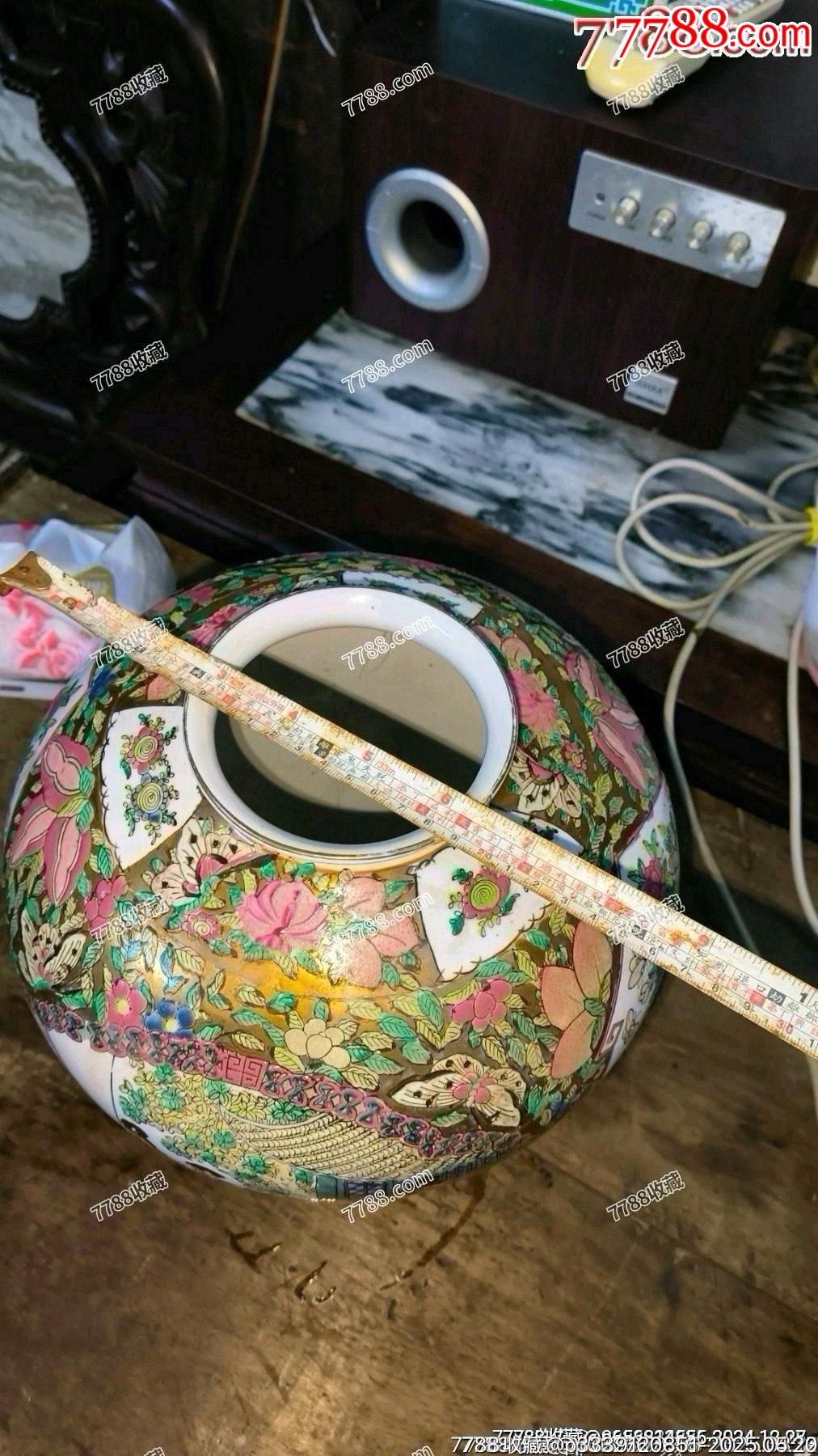 老廣彩人物大瓶大罐滿彩滿工精工細(xì)作，口邊有一點(diǎn)點(diǎn)修補(bǔ)，如圖所示發(fā)貨_價(jià)格153元_第7張_