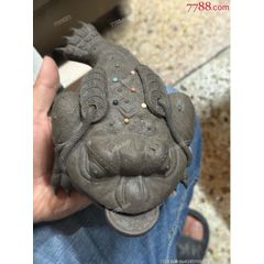 名家老紫砂大金蟾擺件，做工精細(xì)，完整