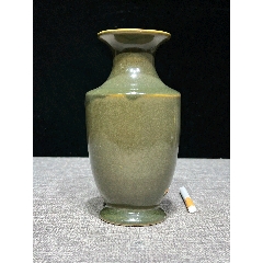 （全品）清晚期淄博窯茶葉末釉賞瓶尺寸高17.1公分，品相如圖全品