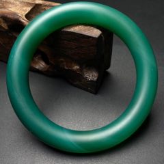 珍藏綠瑪瑙手鐲_