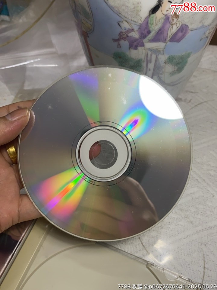 陳潔儀-有你愛過。新馬版。94新。內(nèi)圈微裂。正常播放_價格10元【一線音樂搬運(yùn)工】_第5張_