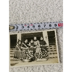 民國美女學生畢業(yè)合影照