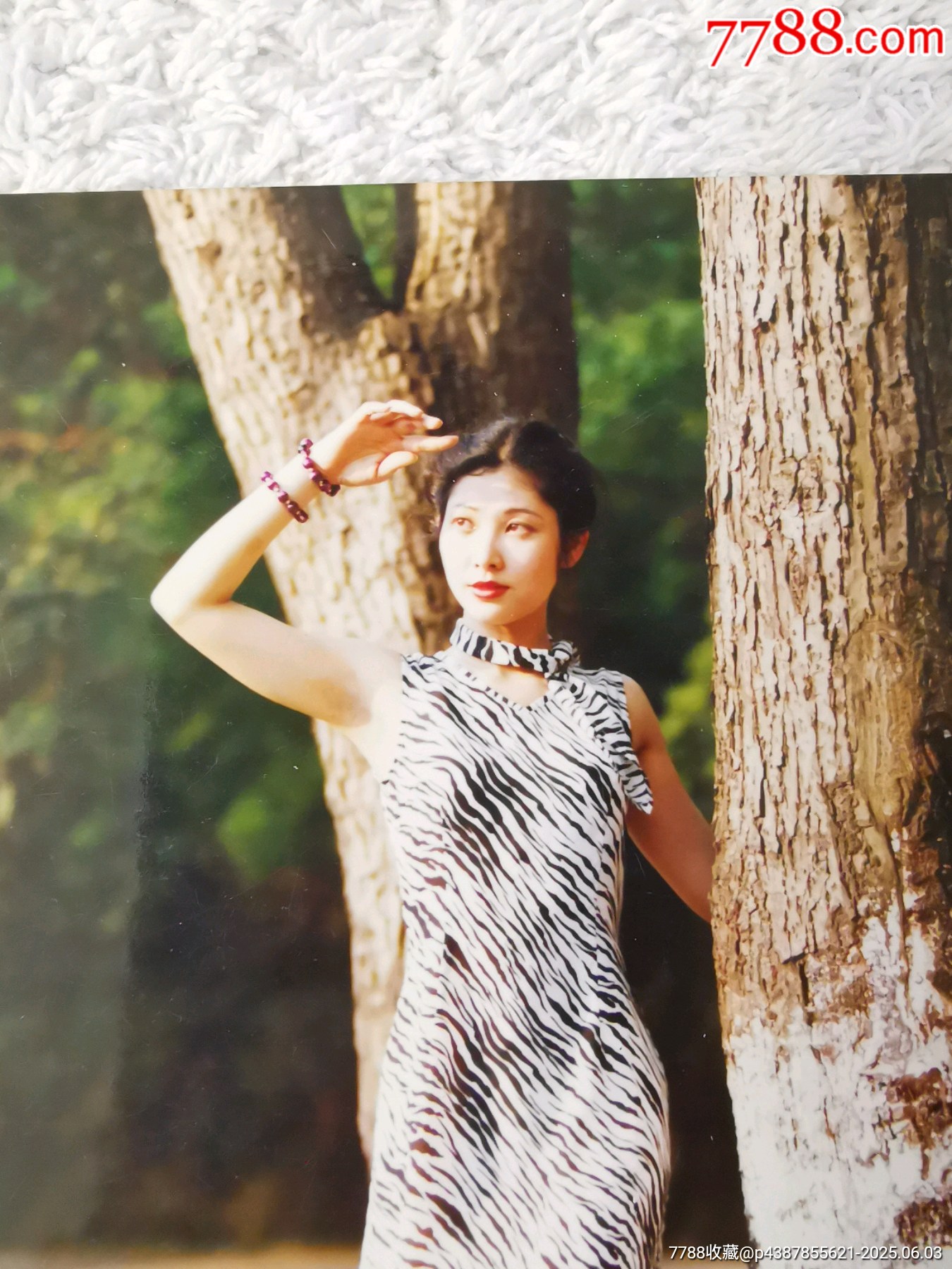 美女彩色老照片_價格10元_第1張_