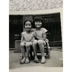 小姑娘合影照