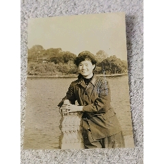 美女軍人