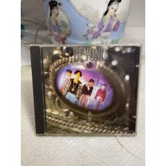 Beyond-命運派對。韓版銀圈。9新。邊緣掉銀。