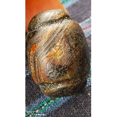 千年纏絲瑪瑙桶珠_