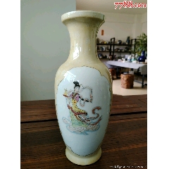 （全品）解放初567貼花粉彩開窗仕女人物觀音瓶品相如圖全品尺寸高31cm