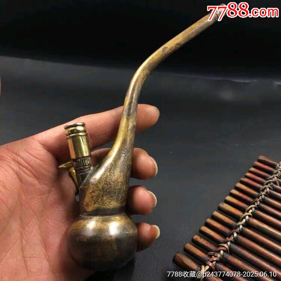 銅器  煙袋  竜紋煙管  水煙袋  水煙壺  煙袋鍋  工芸品美術品 置物 銅器 煙袋 竜紋煙管 水煙袋 水煙壺 煙袋鍋 工芸品美術品 置物 休日