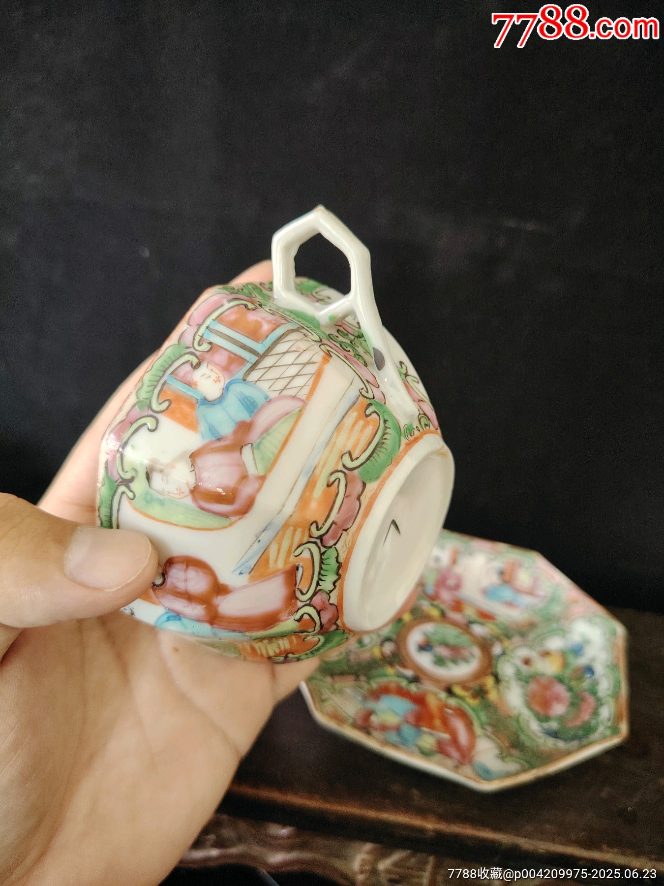 清晚期同治光緒廣彩人物八方杯碟，一方頂十圓，品相全品，無后天人為瑕疵尺寸：盤_價格401元_第3張_