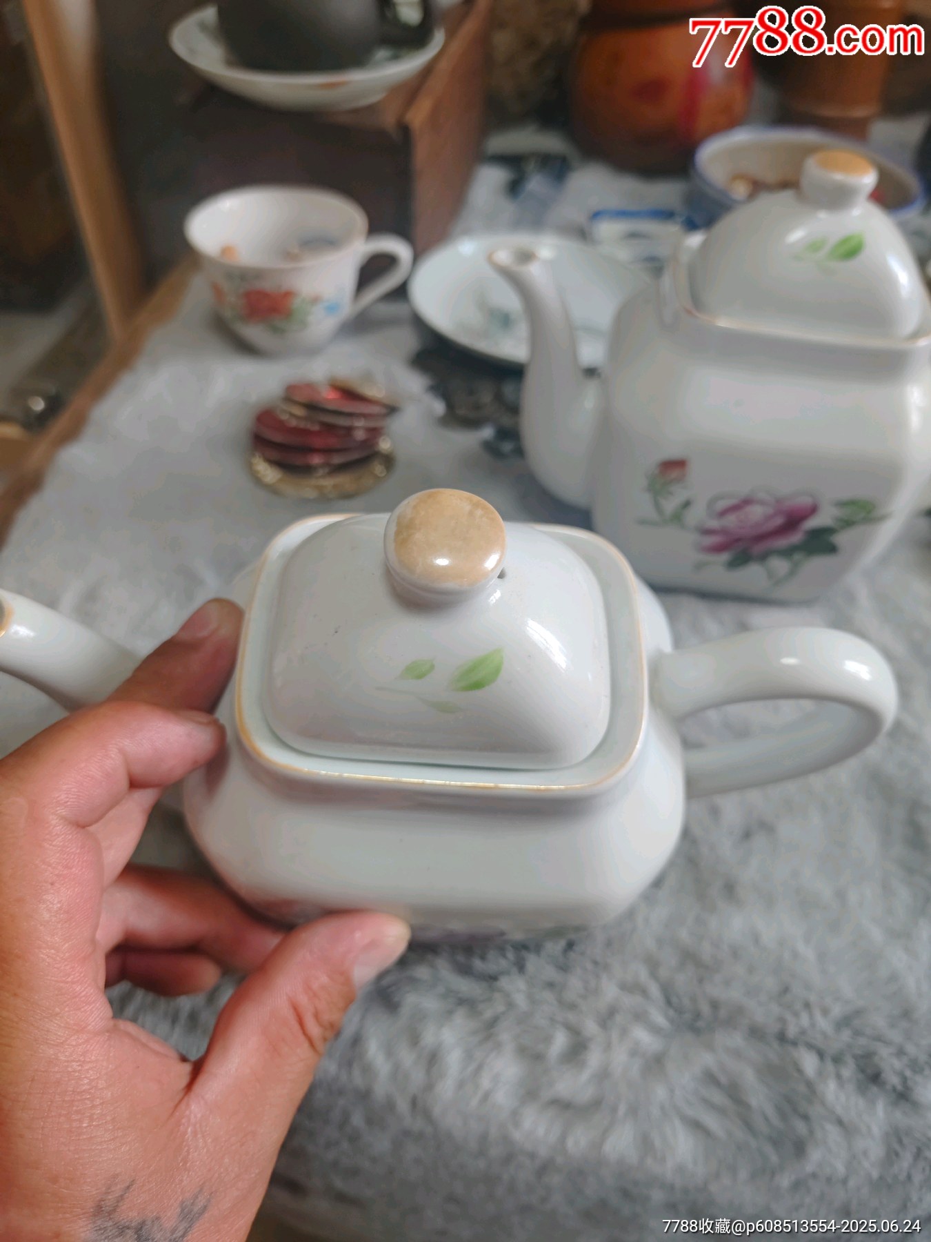 5-6-7花卉方壺全品一對(duì)_價(jià)格128元_第11張_