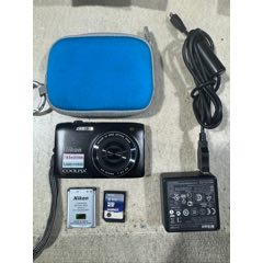 尼康S3100精品數(shù)碼相機