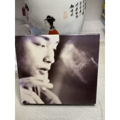 張國榮-哥哥的前半生。2CD。95新。有標(biāo)